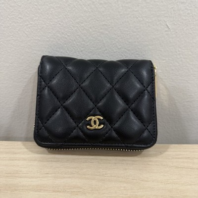 Chanel Classic zipped Coin Purse Black