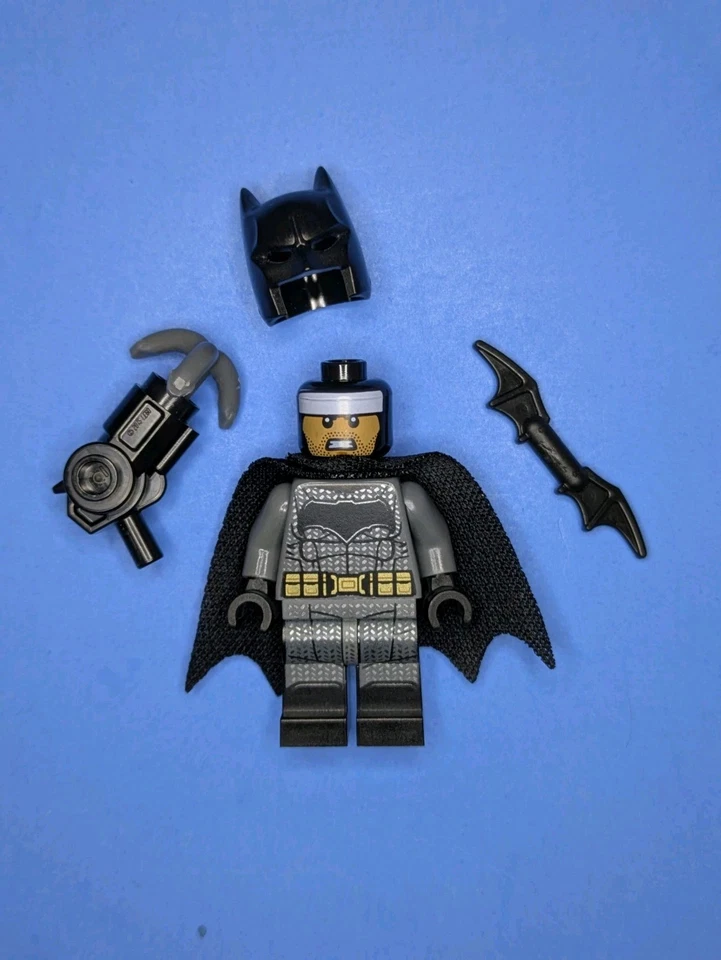 LEGO DC Super Heroes: Knightcrawler Tunnel Attack 76086 - Batman & Crawler Only - Image 3 of 4