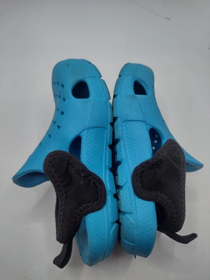 Sandalias zuecos de goma Joybees Kids Creek sin cordones talla C8 azul A27 Foto 3 de 4