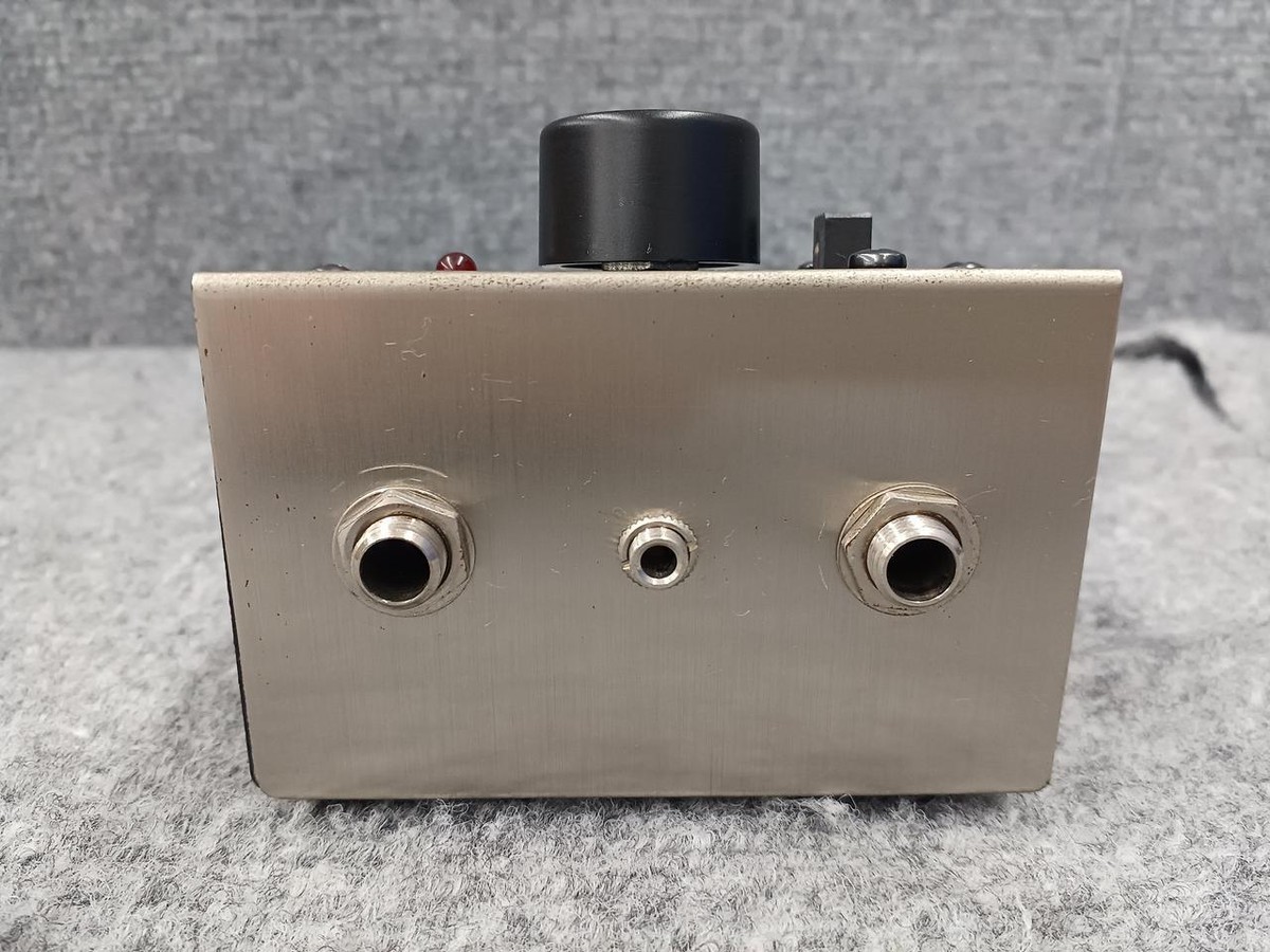 ギター ELECTRO-HARMONIX SMALL CLONE EH4600 Feature – 1981 Electro-Harmonix Small Clone EH 4600 Mini-Chorus