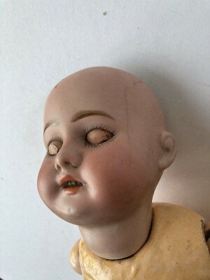 Ancienne poupée à bouche ouvert et yeux - auctions & price archive