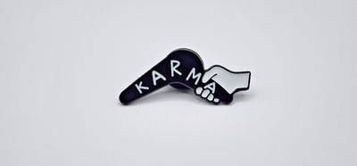 Funny Universal Karma Boomerang Lapel Brooch Hat Enamel Pin