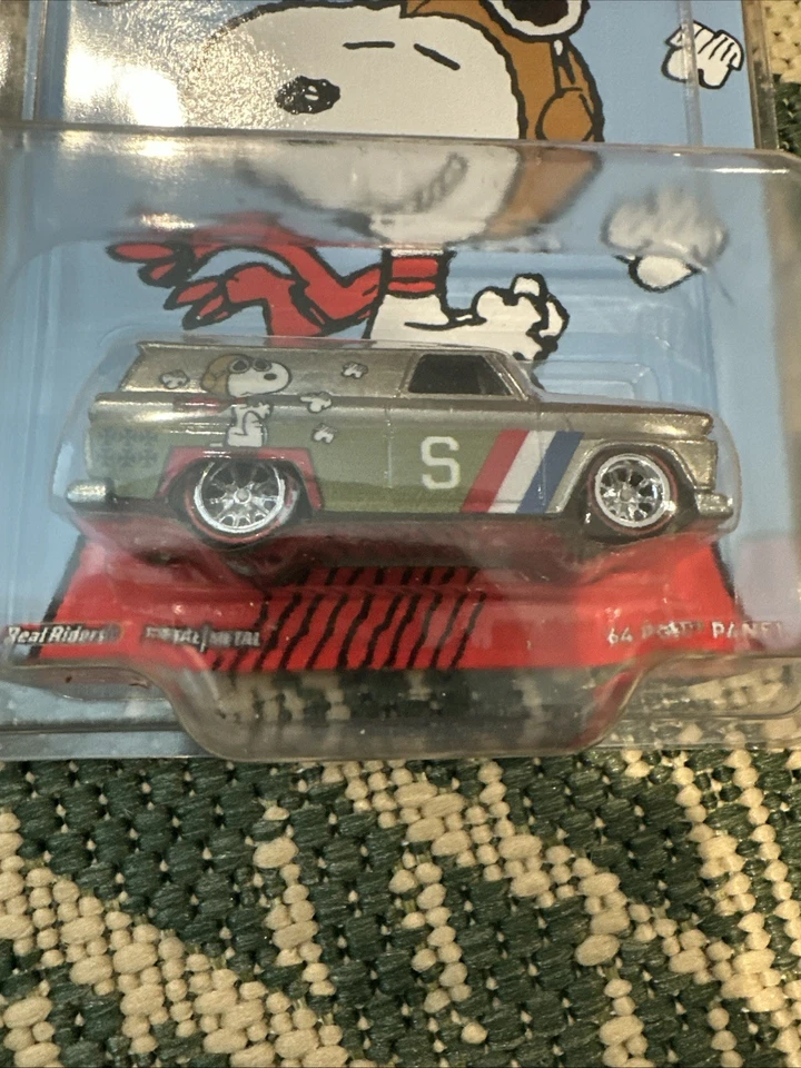 Hot Wheels Peanuts SNOOPY '64 GMC ПАНЕЛЬ 2014 Pop Culture Real Riders запечатанная новая - Изображение 2 из 4