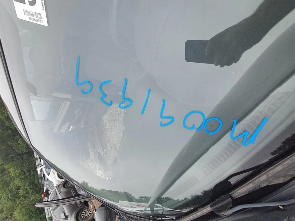 Nissan Versa 2014 cilindro maestro de frenos OEM usado 109 k millas 4 puertas SED Foto 2 de 4