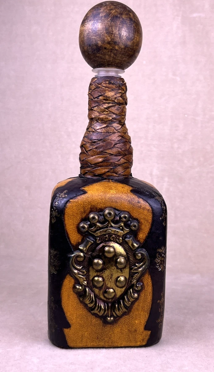 Leather Decanter Italy Indiana Collectible Liquor Bottles (1900