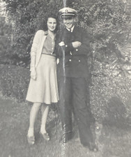 1940s WWII US Navy Officer Pretty Woman Arms Crossed Original Old Photo P21y16