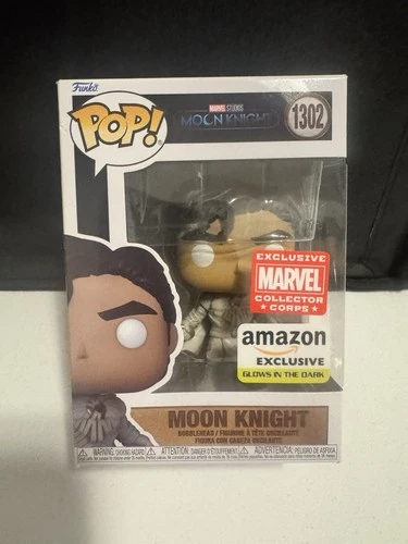 Funko Marvel Pop! Moon Knight #1302 Amazon Exclusive Glow in the Dark Figure