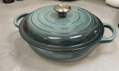 Le Creuset Enameled Cast Iron Signature 22 Ocean Dutch Oven Qt 2.5