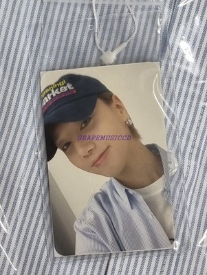 SUPER JUNIOR GRAND OPENING! SJ MARKET OFFICIAL MD GOODS UNIFORM