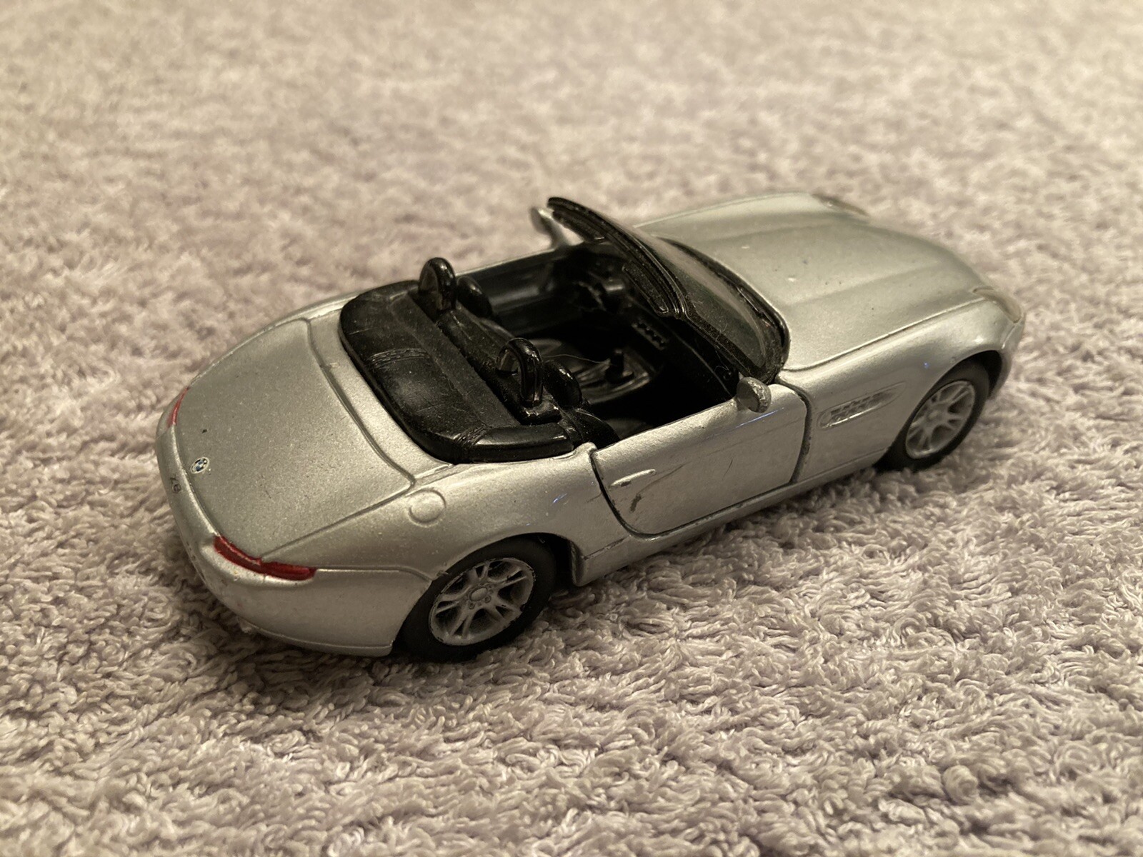 Picture 4 of 12