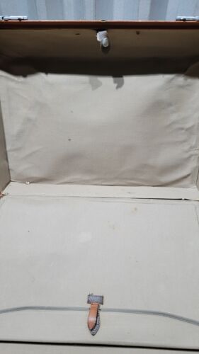 Vintage Wheary The Little Colonel Suitcase Double Handle Brown MCM - Picture 18 of 18