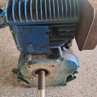 Vintage Engine Briggs Stratton 5 HP 130202 | eBay