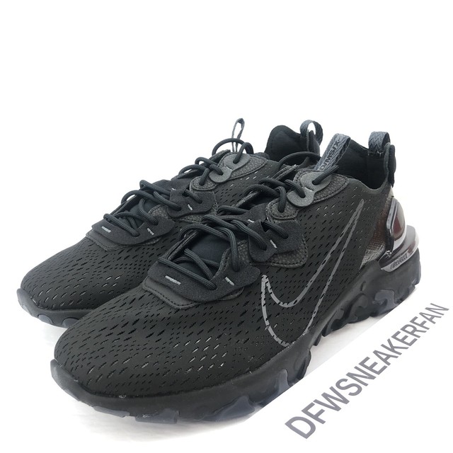 triple black nike react vision