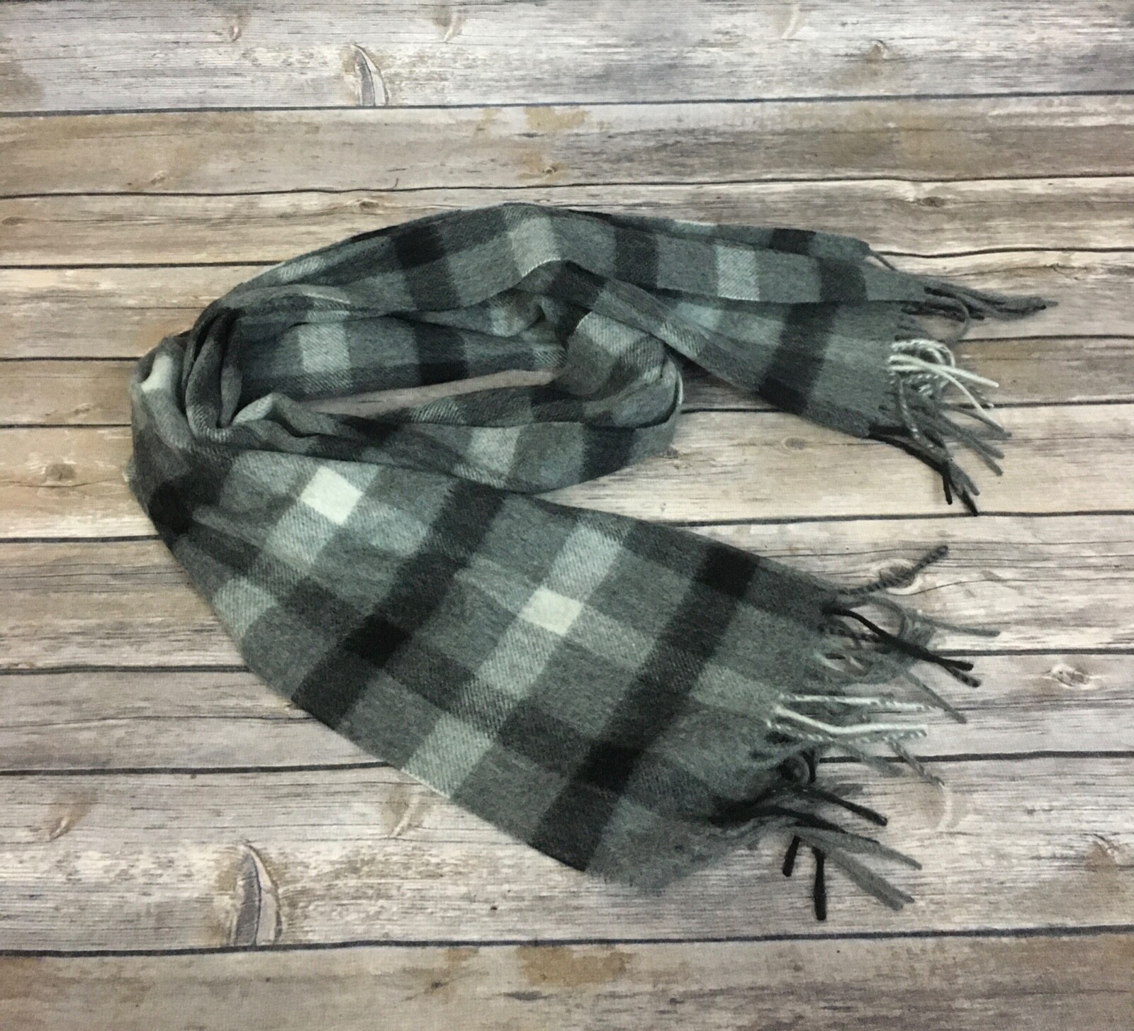 Louisa Perini Cashmere Scarf (Size: OS 