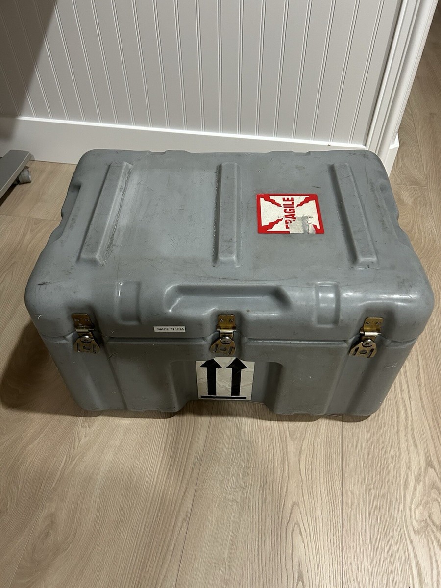 Hardigg Case Pelican Medchest Military Footlocker Case Weather