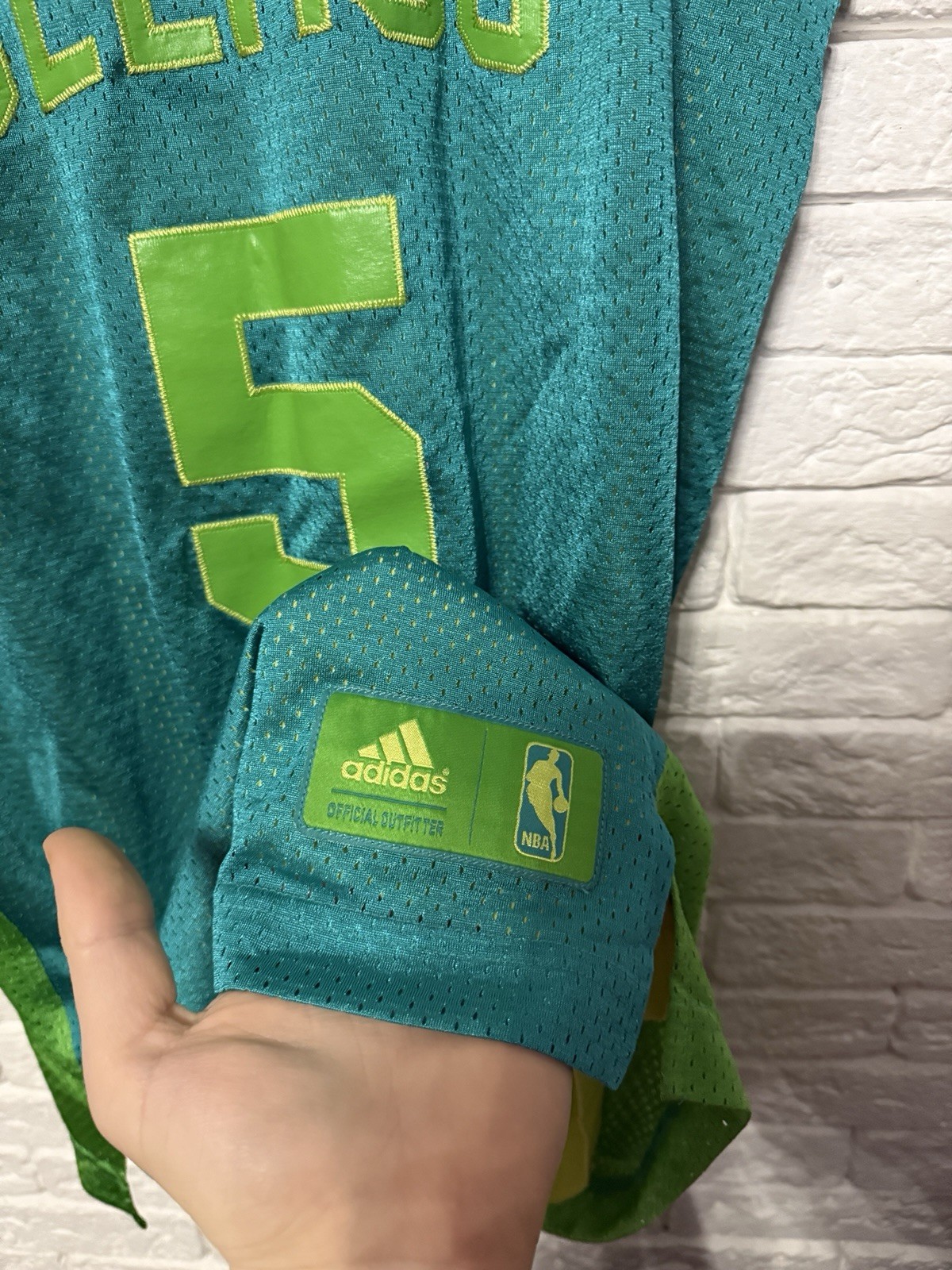 Rare Adidas Boston Celtics Kevin Garnett #5 11/12 Jersey Tank Retro Neon NBA SzM thumbnail 4