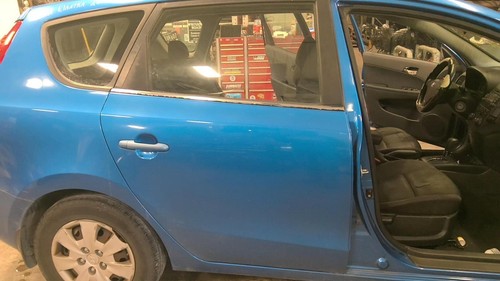 Used Rear Right Door Assembly Rear Side fits: 2011 Hyundai Elantra SW electric R