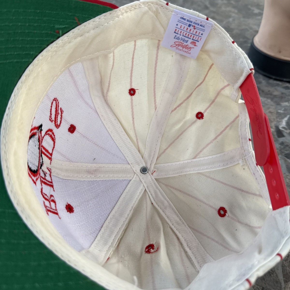 Rare NWT VTG Cincinnati Reds Eds West Signatures Pin Stripe