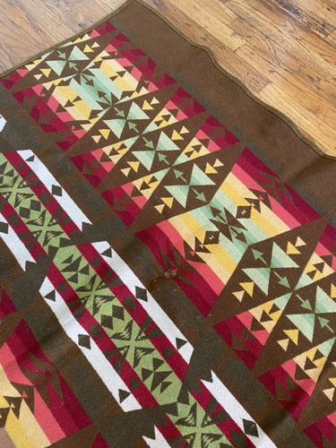 VIntage 1920s 1930s Early Pendleton Trade Blanket 75 x 55 " Cayuse