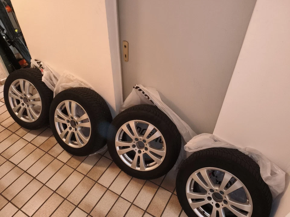 4 x Alufelgen mit Winterreifen 205/55 R16 91H - Bild 2 von 4