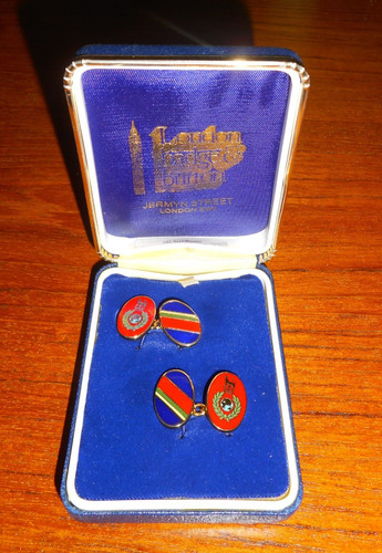 "The Royal Marines " Enamel Cufflink Set (Chain Link) w/Box  VGC