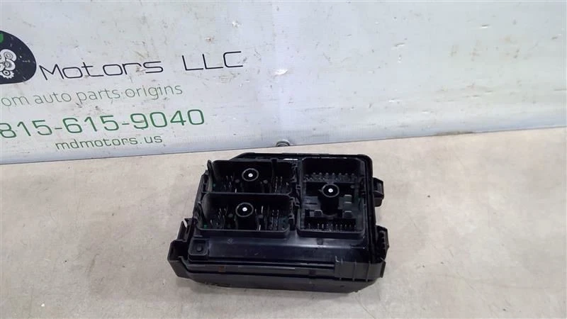 2015-2022 CHEVROLET SPARK, ENGINE FUSE BOX, 42686357  - Image 2 of 4