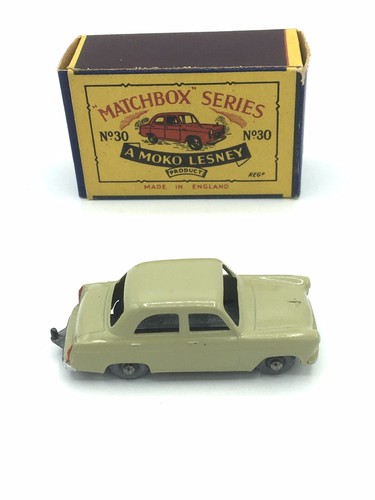 Matchbox 30a Ford Prefect 100E Metal Wheels, in Type B2 Box - Picture 2 of 11