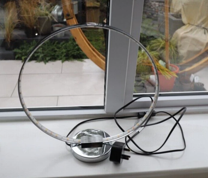 B Q Light Lamp Circle Mirror Chrome Effect Metal With 30 Led lights