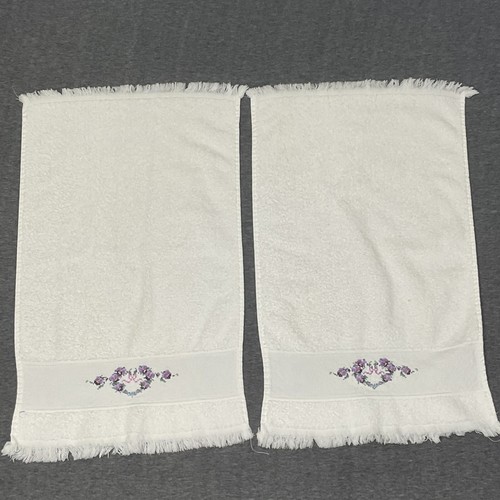 Lot of 2 Handmade Cross Stitch Tea Hand Towles Heart Shapped flowers floral - Picture 2 of 15