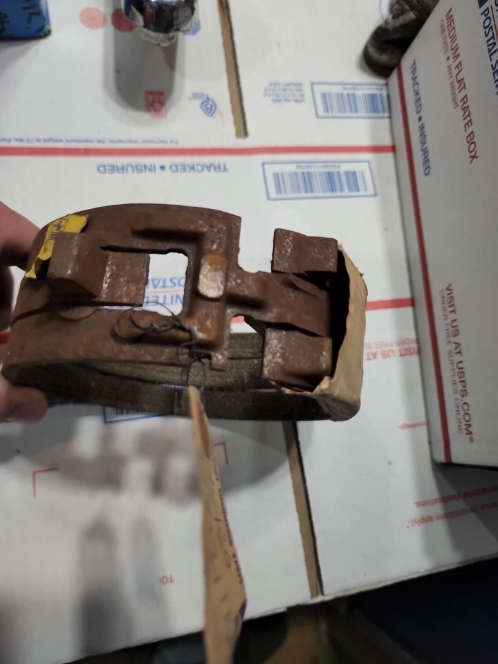 American Motors AMC 1972-78 con 304 1974 con 258 (exc. Hd) A/T banda inversa 8121118  Foto 2 de 4