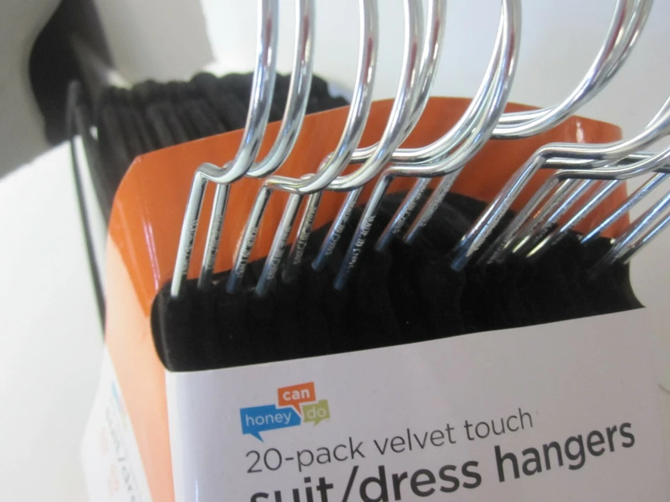 Honey-Can-Do Slim Negro Terciopelo Tacto Traje Vestido o Pantalones Perchas Paquete de 20 Nuevo Foto 4 de 4