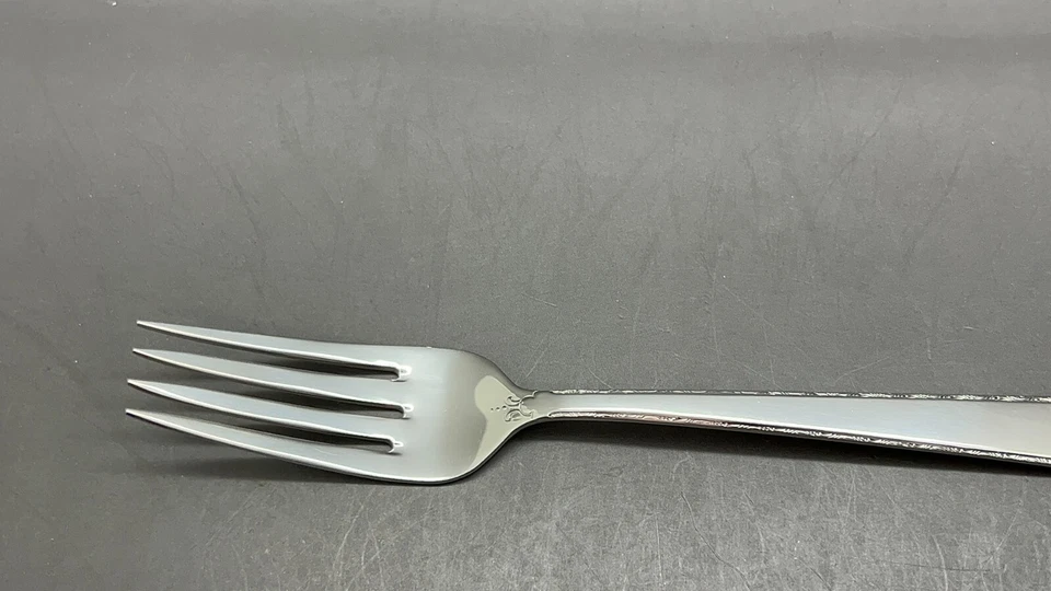 TOWLE OLD LACE STERLING SILVER INDVIDUAL SALAD FORK 6 3/4" 38g — 第 3/4 张图片
