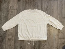 MUSERA Pocket Detail Sweatshirt Size L