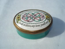 VINTAGE HALCYON DAYS CELTIC ENAMEL TRINKET BOX - LOOK WITHIN MY LOVE YOU'LL SEE