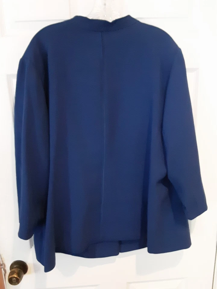 Blazer LAFAYETTE 148 Nueva York Talla 22 Mujer Colbalto Minimalista Profesional $698 Foto 4 de 4