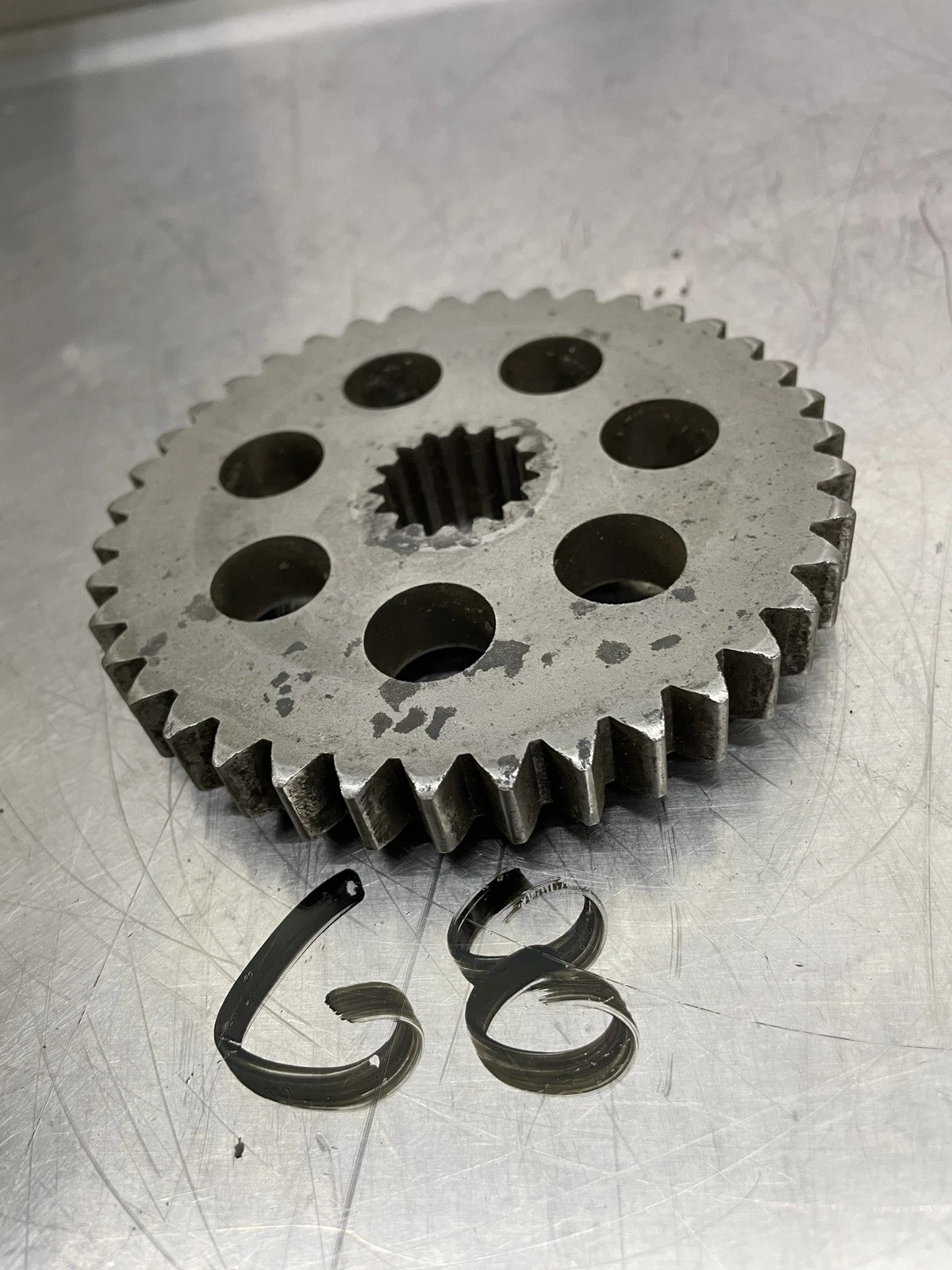 Arctic Cat Polaris OEM Lower Chaincase Drive Gear Sprocket 39T 0107-220 3222034