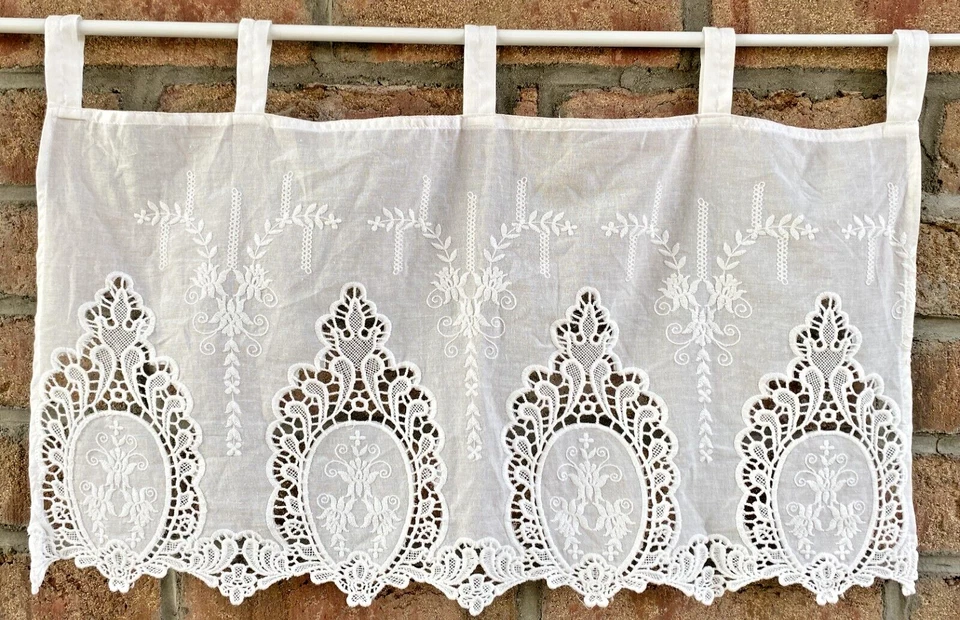 Hochwertige Scheibengardine mit Stickerei 100%Baumwolle Landhaus Shabby  - Bild 1 von 4