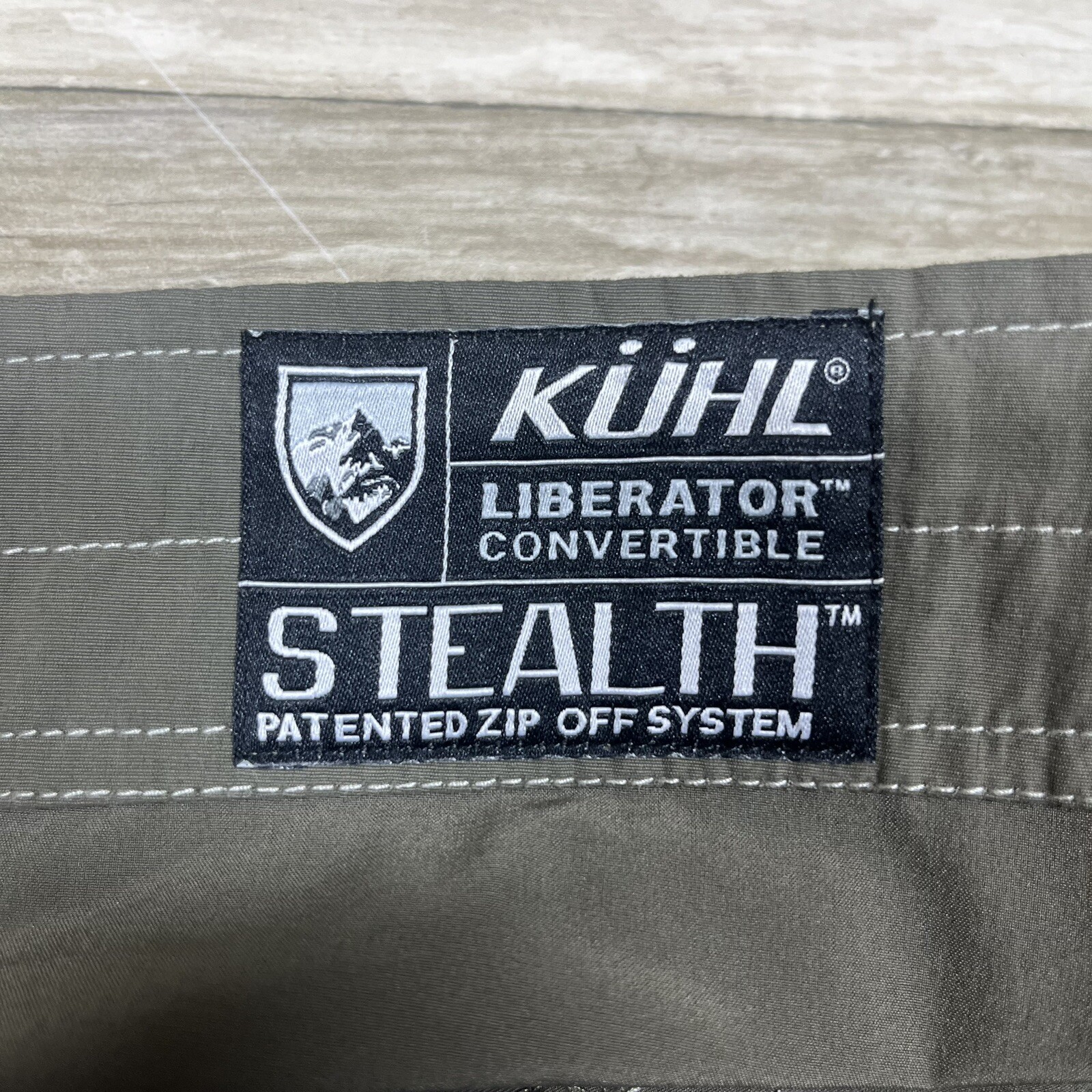 Kuhl Liberator Stealth Convertible Pants Men’s 42x30 … Gem