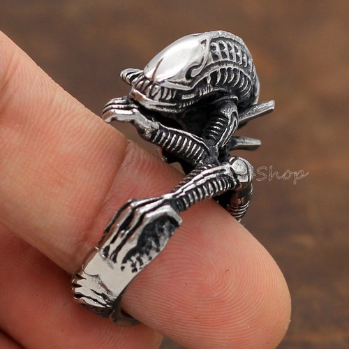 Mens Retro Silver Alien Skull 316L Stainless Steel Biker Ring Monster Predator - Picture 5 of 8