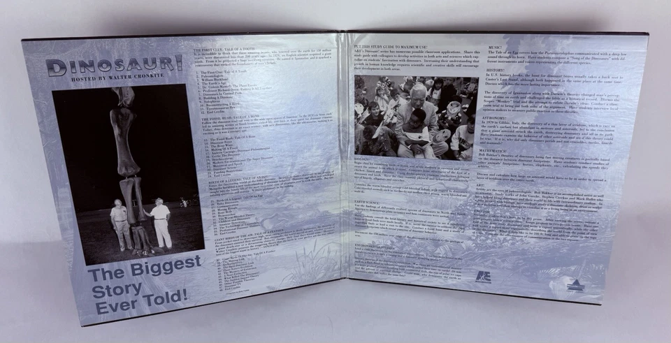 DINOSAUR! 2-disc Laserdisc set - Excellent condition - Image 2 of 4