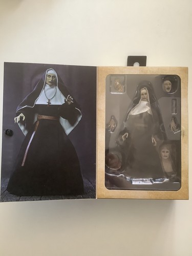 NECA THE NUN ULTIMATE VALAK - Foto 5 di 7