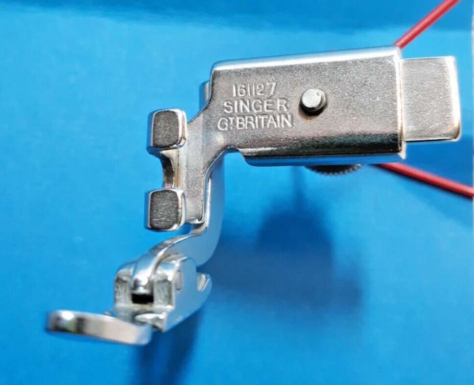 Genuine SINGER 161127 ZIPPER FOOT Adjustable Hinged GT BRITAIN