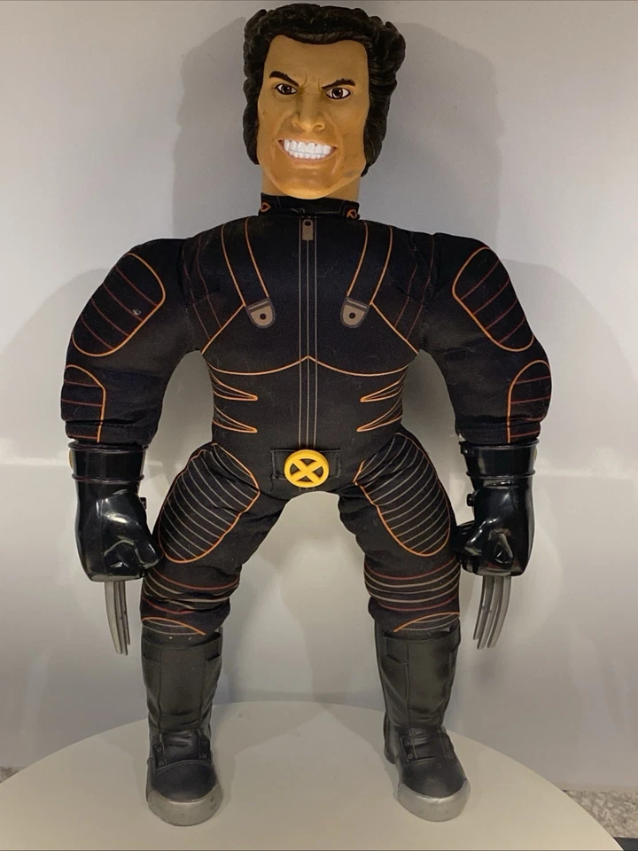 VINTAGE X-MEN 2000 MARVEL TOY BIZ TALKING WOLVERINE ACTION FIGURE 20” DOLL - Image 4 of 4