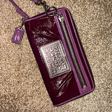 Coach Poppy Purple Wristlet Zip Wallet w/ Silver Logo Plate & Card Slots
