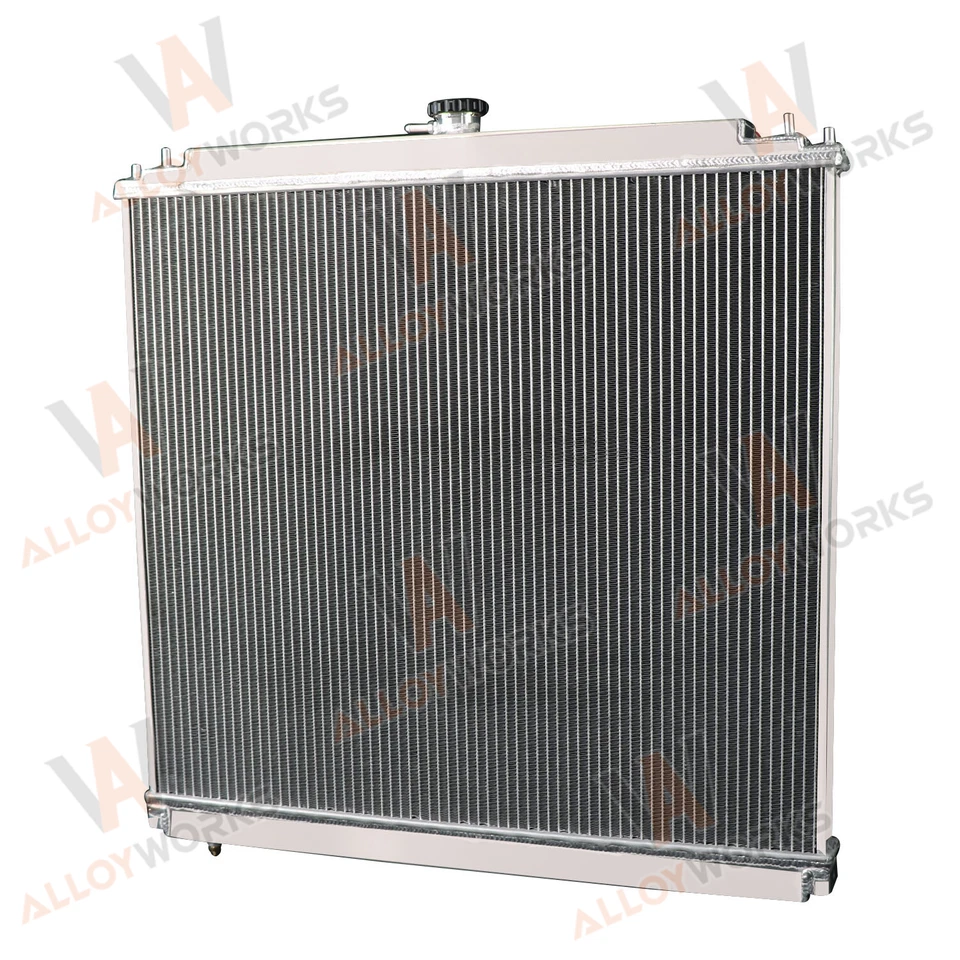 3 Row Radiator For Nissan Navara D40 Pathfinder R51 YD25 2.5 Diesel 05-12 2009 - Image 3 of 4