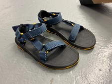 Teva Unisex-Youth Hurricane XLT 2 Sport Sandal / Size 5 Youth US