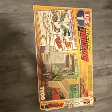 Tyco US-1 Electric Trucking Highway Construction Set, Multicolor
