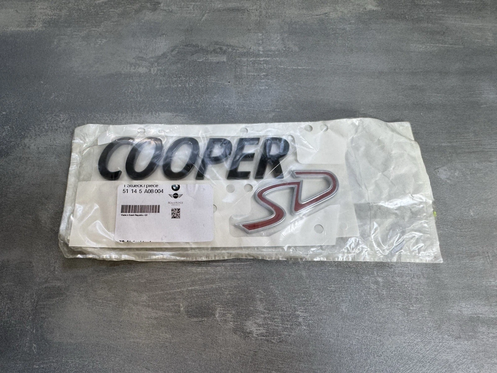 Genuine Mini F55 COOPER SD Boot Badge Emblem 51145A08004 Brand New