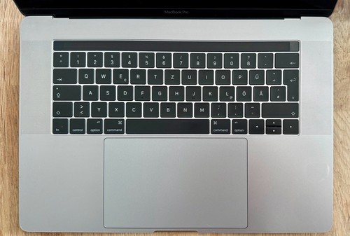 Apple MacBook Pro 15 Zoll - Bild 4 von 5