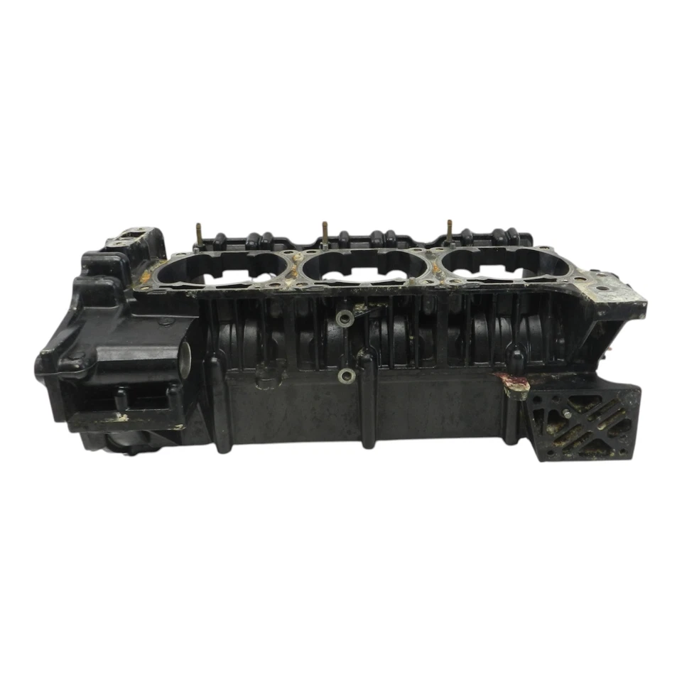 Yamaha Waverunner XLT1200 2001 cárter cárter 68N-15100-00-8P 68N-15100-00 Foto 3 de 4